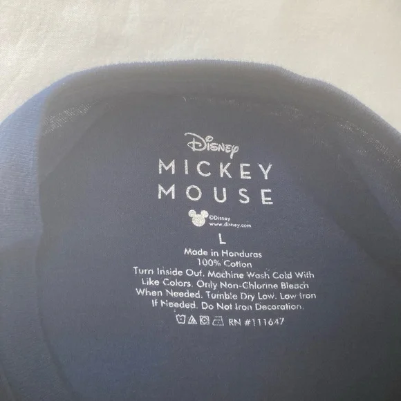Disney Mickey Mouse T-shirt, men’s large - Picture 4 of 7